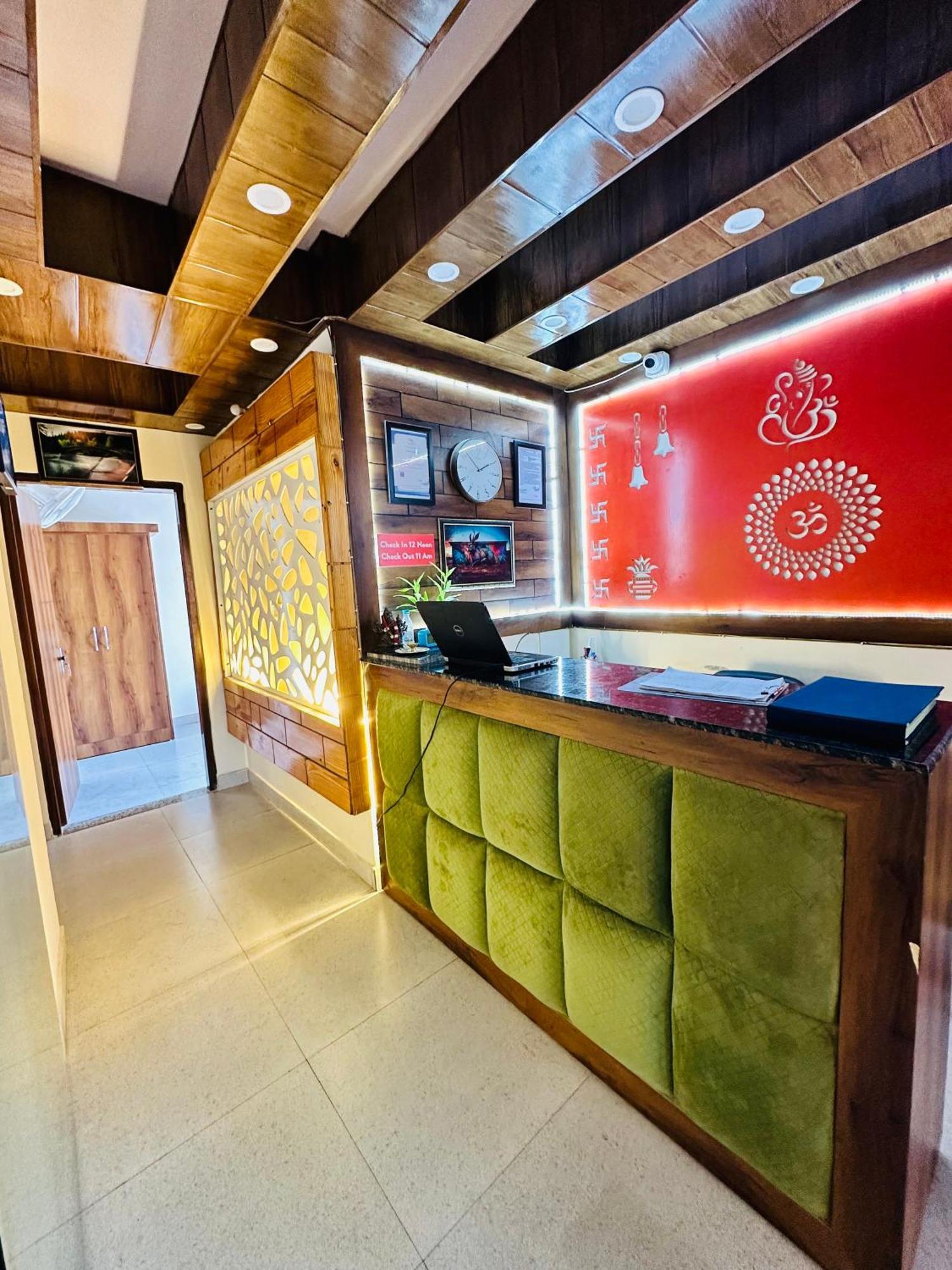 Hotel Royal Orbit By Arony Hospitality Dehradun Exterior photo