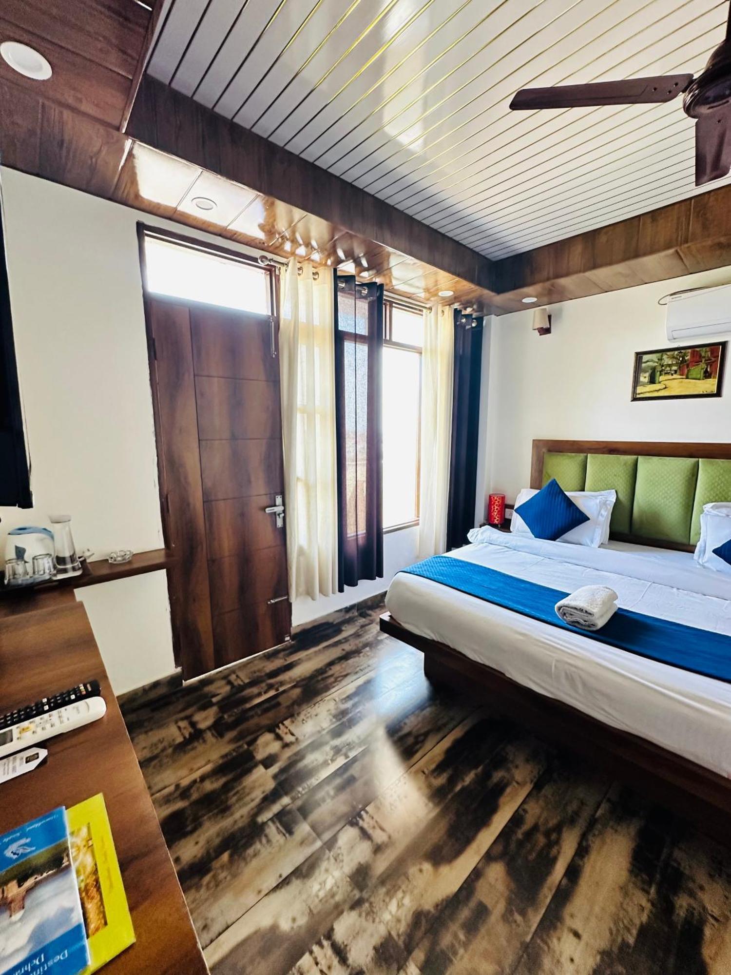 Hotel Royal Orbit By Arony Hospitality Dehradun Exterior photo