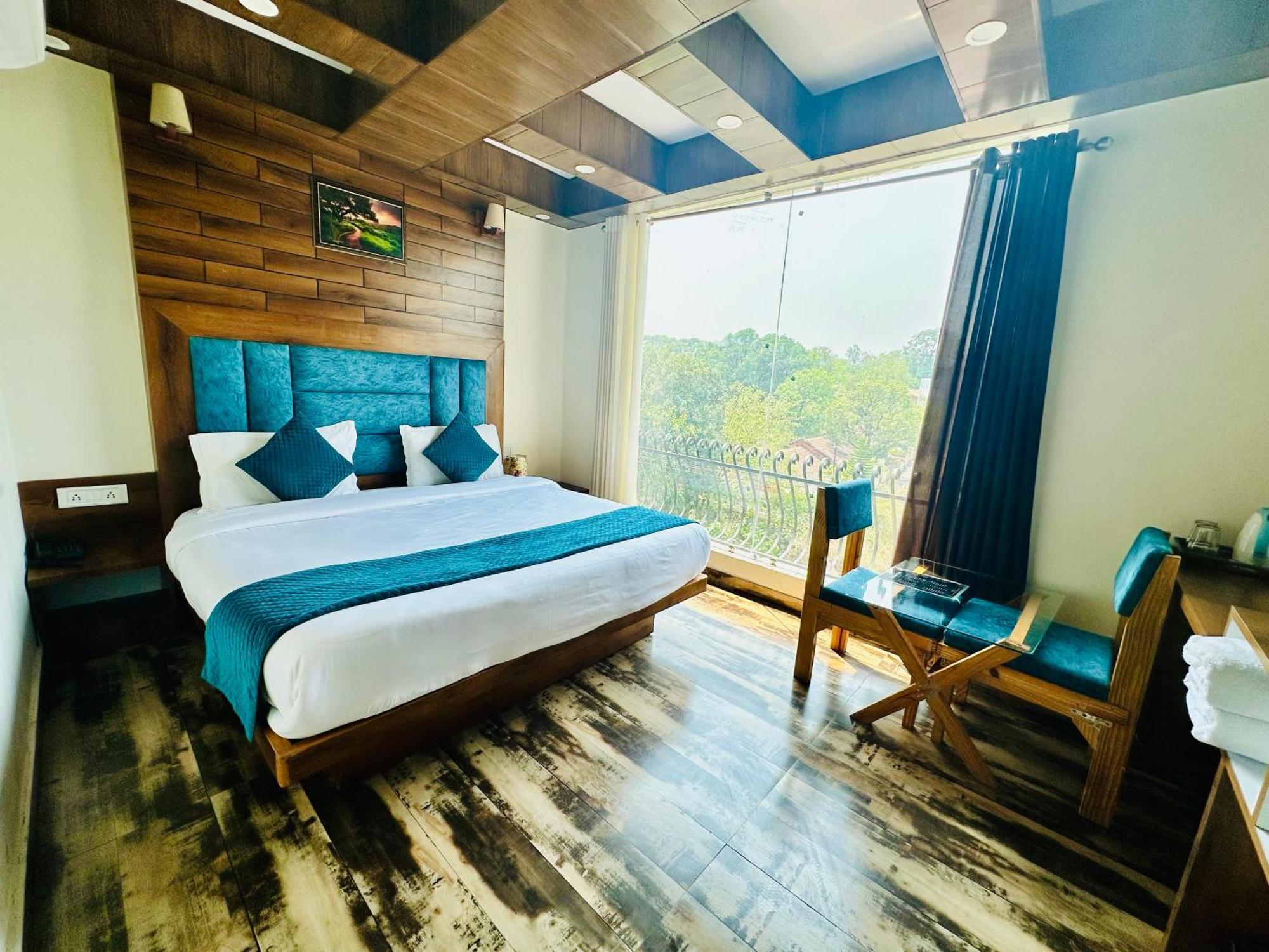 Hotel Royal Orbit By Arony Hospitality Dehradun Exterior photo